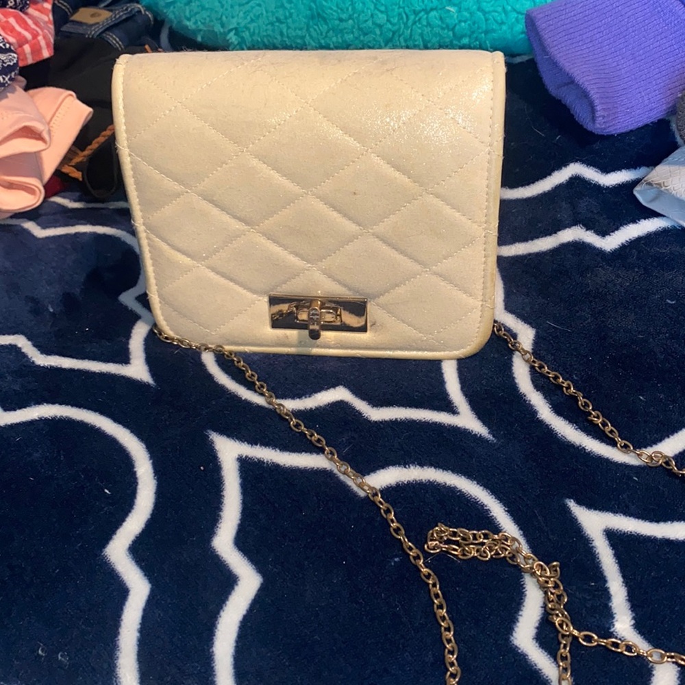 Light pink sparkly small purse